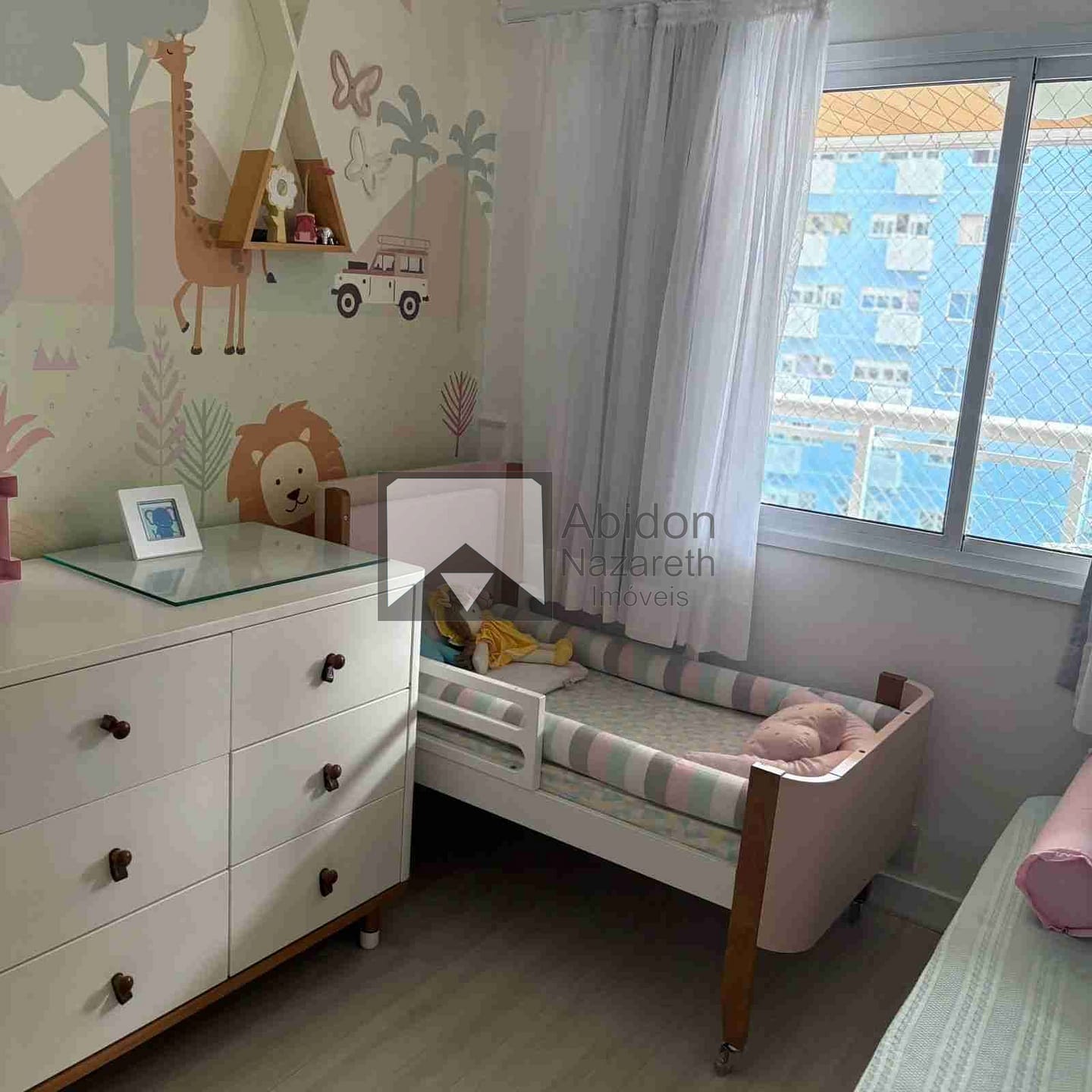Apartamento à venda com 2 quartos, 80m² - Foto 32