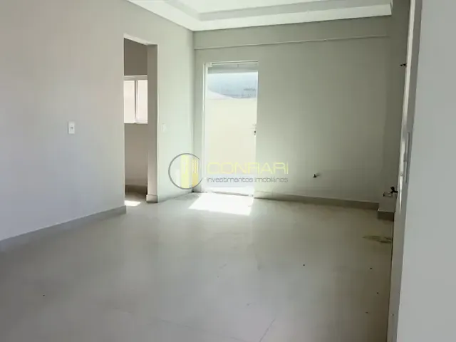 Apartamento 2 quartos e 3 banheiros, à venda, no bairro Perequê em Porto Belo