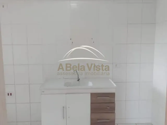 Apartamento 2 quartos e 1 banheiro, para alugar, no bairro SãO PEDRO em Osasco