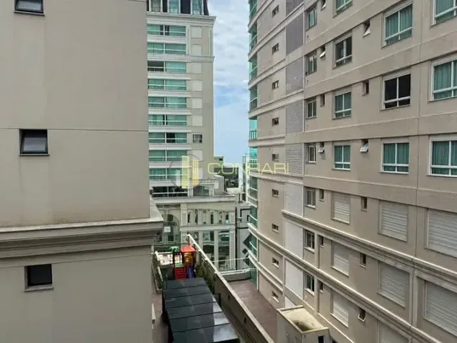 Apartamento 2 quartos e 2 banheiros, para alugar, no bairro Meia Praia em Itapema