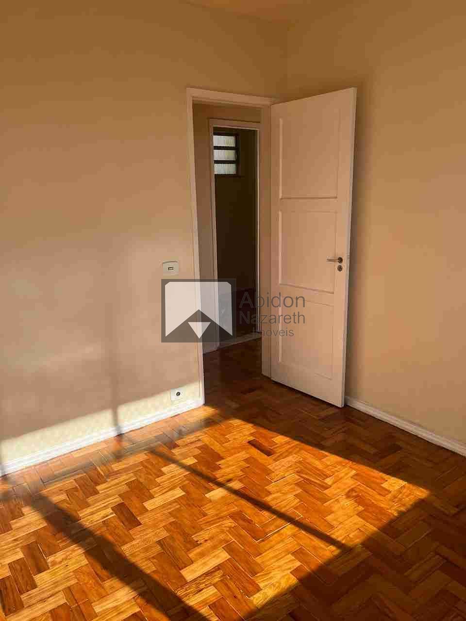 Apartamento à venda com 2 quartos, 65m² - Foto 8