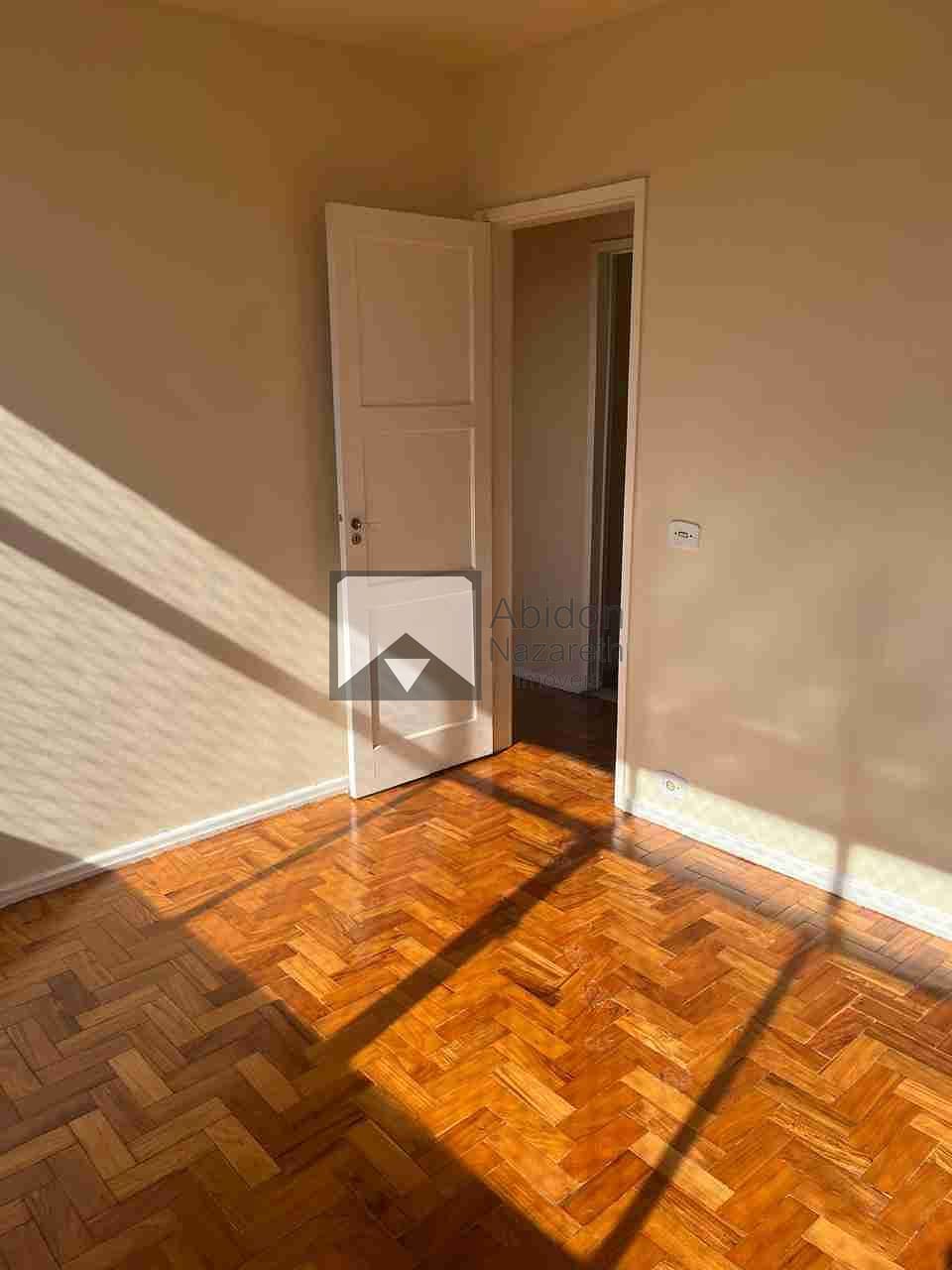 Apartamento à venda com 2 quartos, 65m² - Foto 9