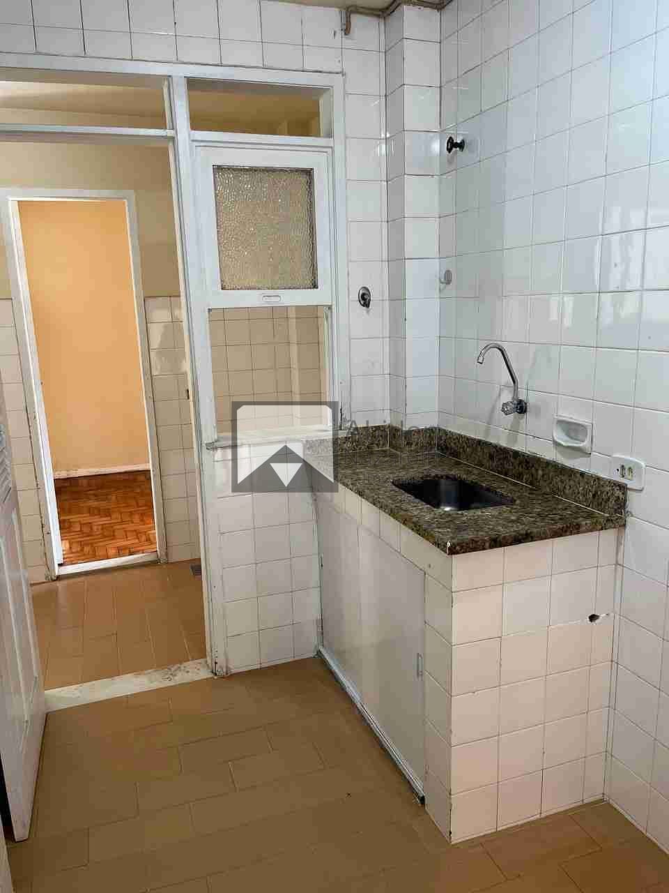 Apartamento à venda com 2 quartos, 65m² - Foto 13