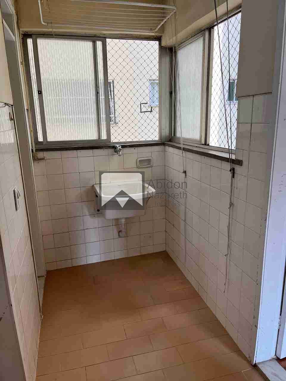 Apartamento à venda com 2 quartos, 65m² - Foto 18
