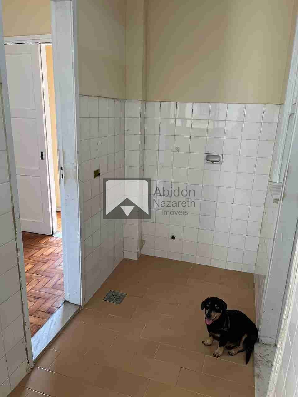 Apartamento à venda com 2 quartos, 65m² - Foto 16