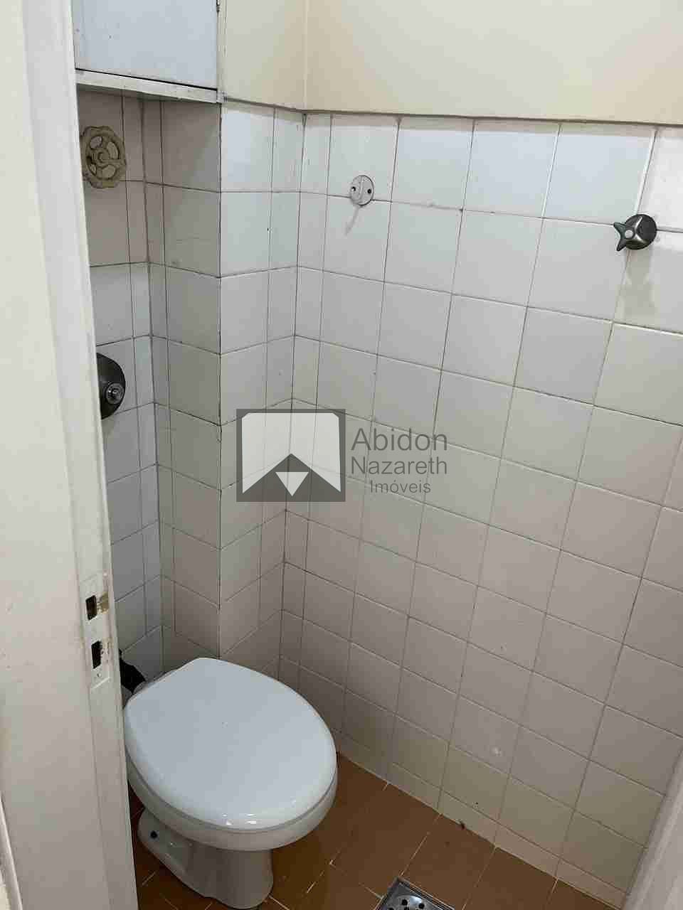Apartamento à venda com 2 quartos, 65m² - Foto 17