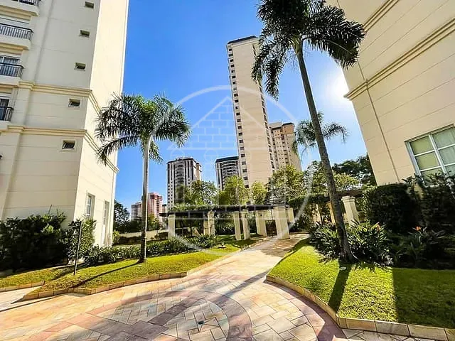 Apartamento com 155m² 3 quartos e 4 banheiros, para alugar, no bairro Santo Amaro em São Paulo