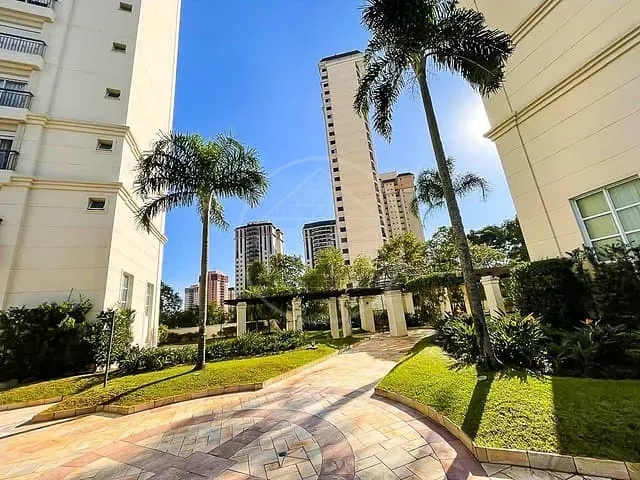 Apartamento com 155m² 3 quartos e 4 banheiros, para alugar, no bairro Santo Amaro em São Paulo