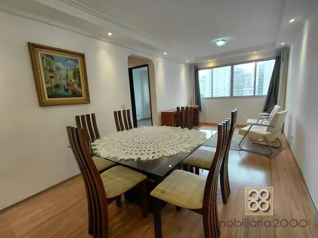 Apartamento 2 quartos e 1 banheiro, para alugar, no bairro Centro em Curitiba
