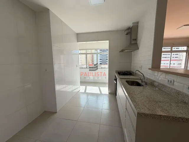 Apartamento 2 quartos e 3 banheiros, para alugar, no bairro Mirandópolis em São Paulo