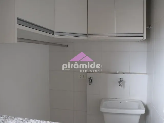 Apartamento com 64m² 2 quartos e 2 banheiros, para alugar, no bairro Indaiá em Caraguatatuba