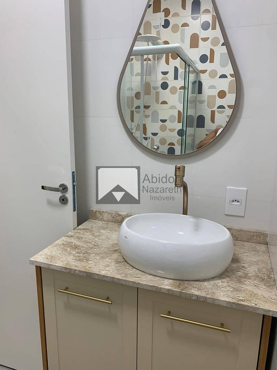 Apartamento à venda com 2 quartos, 70m² - Foto 17