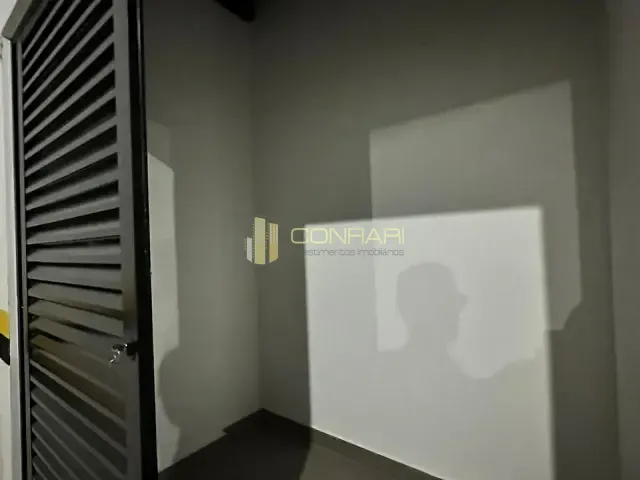 Apartamento 3 quartos e 4 banheiros, para alugar, no bairro Meia Praia em Itapema