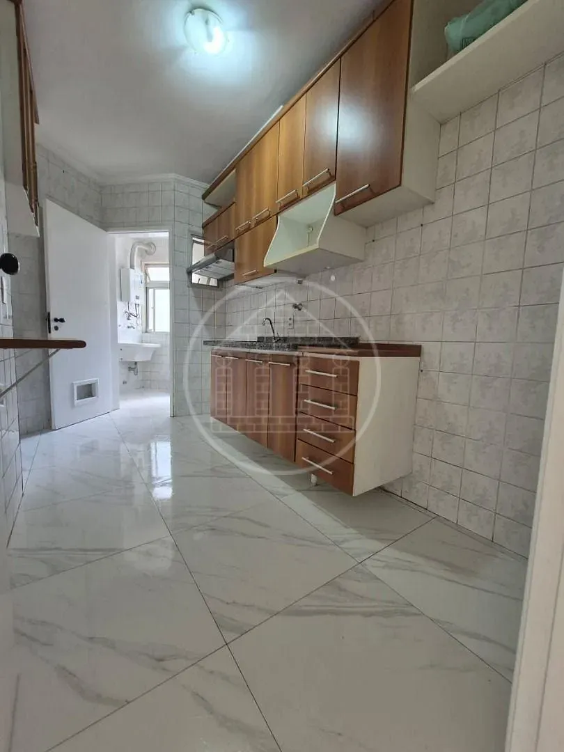 Apartamento, 3 quartos, 72 m² - Foto 2