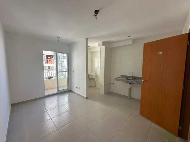 Apartamento com 60m² 2 quartos e 1 banheiro, à venda, no bairro Parque Jamaica em Londrina