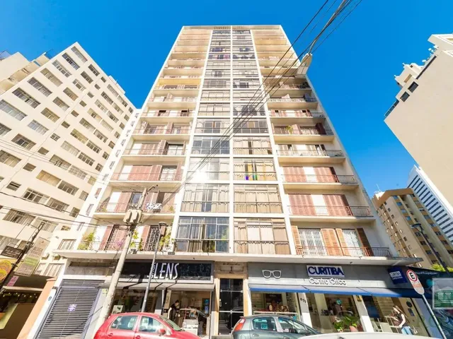 Apartamento para alugar, no bairro Centro em Curitiba