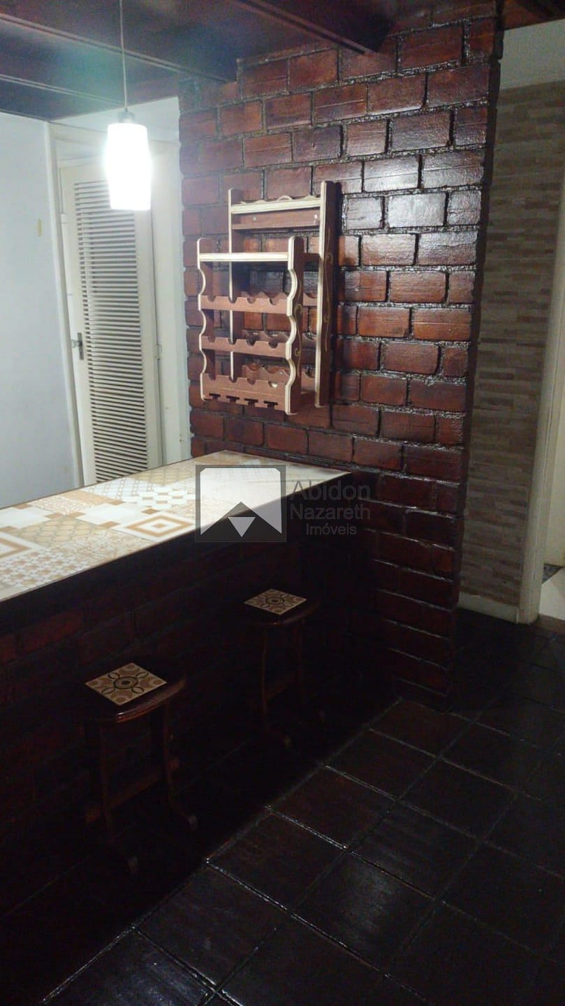 Apartamento à venda com 3 quartos, 106m² - Foto 2