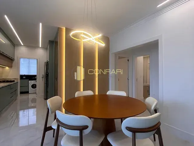 Apartamento com 207m² 3 quartos e 4 banheiros, para alugar, no bairro Meia  Praia em Itapema