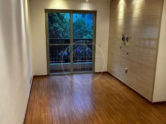 Apartamento 3 quartos e 2 banheiros, para alugar, no bairro Vila Sofia em São Paulo