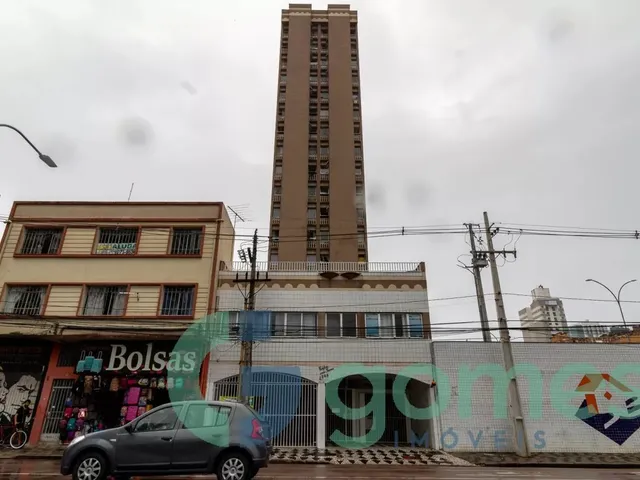 Apartamento 1 quarto e 1 banheiro, para alugar, no bairro Centro em Curitiba