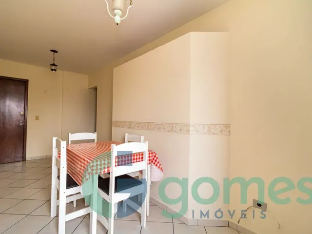 Apartamento 1 quarto e 1 banheiro, para alugar, no bairro Centro em Curitiba