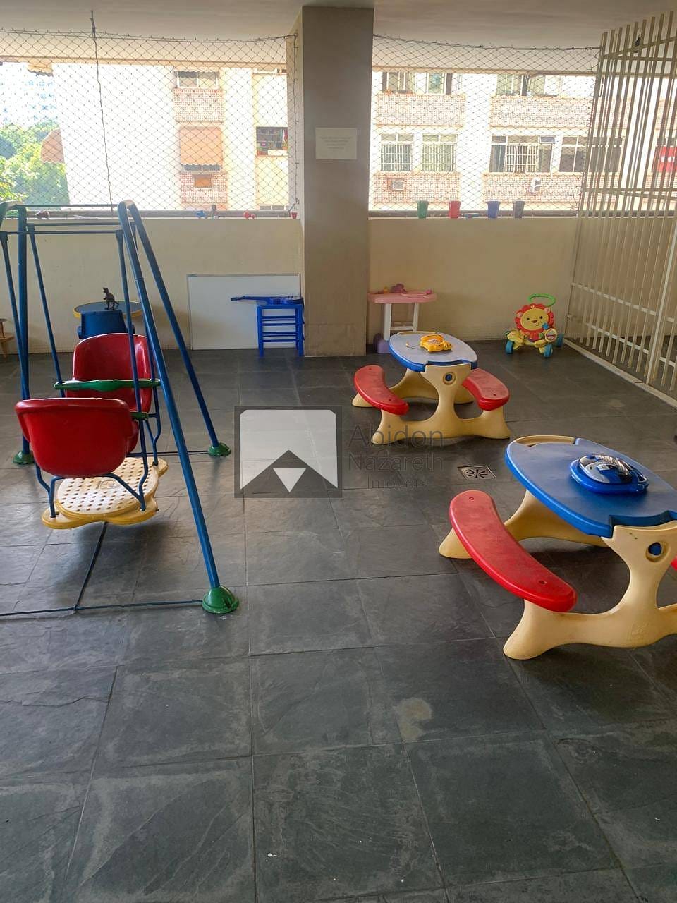 Apartamento à venda com 2 quartos, 90m² - Foto 24
