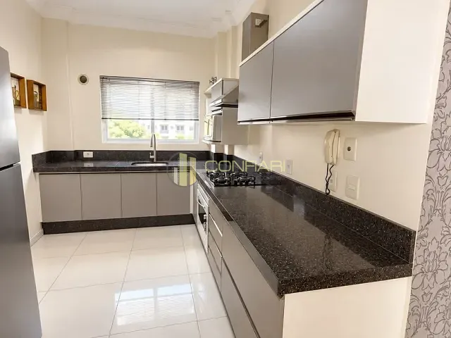 Apartamento 3 quartos e 3 banheiros, para alugar, no bairro Meia Praia em Itapema