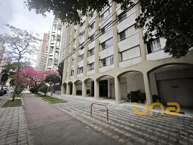Apartamento 3 quartos e 1 banheiro, para alugar, no bairro BATEL em Curitiba