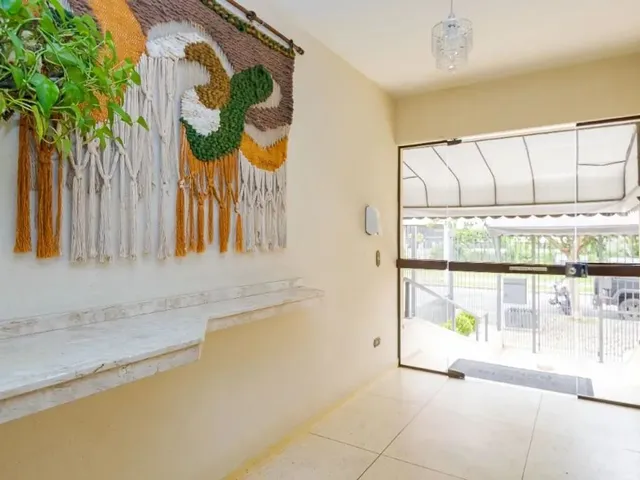Apartamento 2 quartos e 1 banheiro, para alugar, no bairro Juvevê em Curitiba