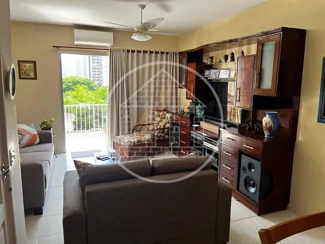 Apartamento 3 quartos e 4 banheiros, à venda, no bairro Pitangueiras em Guarujá