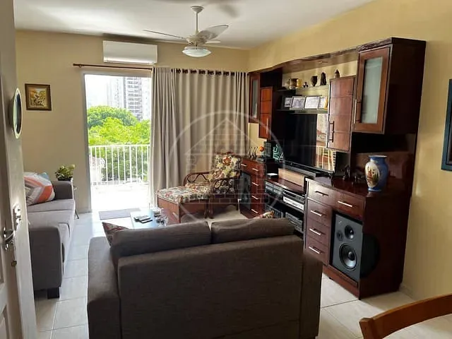 Apartamento 3 quartos e 4 banheiros, à venda, no bairro Pitangueiras em Guarujá