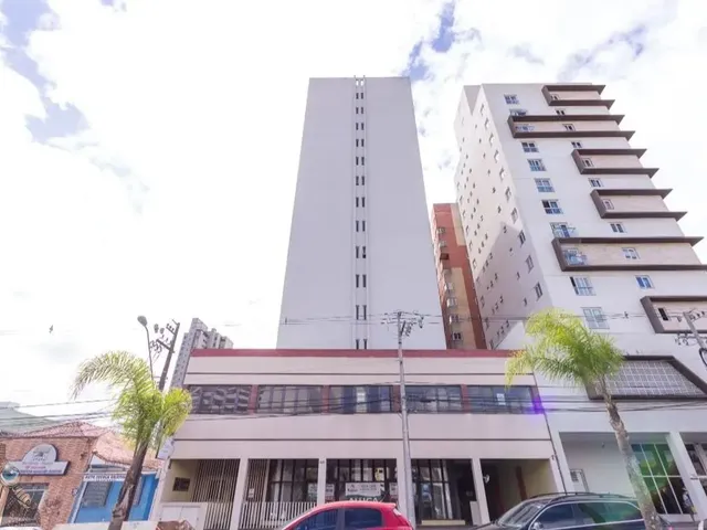 Apartamento 2 quartos e 2 banheiros, para alugar, no bairro Cristo Rei em Curitiba