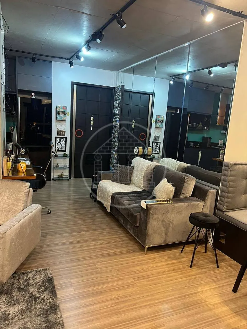 Apartamento, 1 quarto, 70 m² - Foto 2