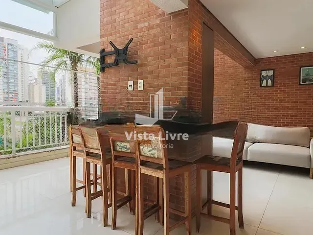 Apartamento com 173m² 2 quartos e 2 banheiros, à venda, no bairro Vila Cordeiro em São Paulo