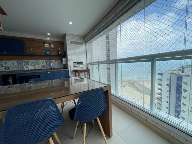 Apartamento com 80m² 2 quartos e 2 banheiros, à venda, no bairro Boqueirão em Praia Grande
