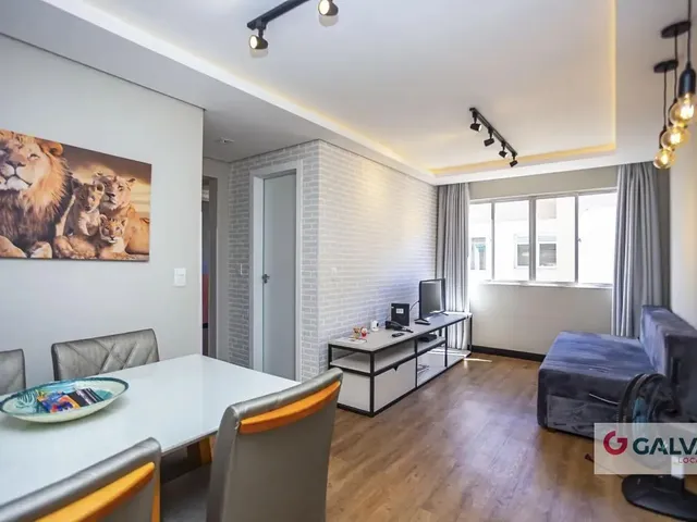 Apartamento 2 quartos e 2 banheiros, para alugar, no bairro Jardim Social em Curitiba