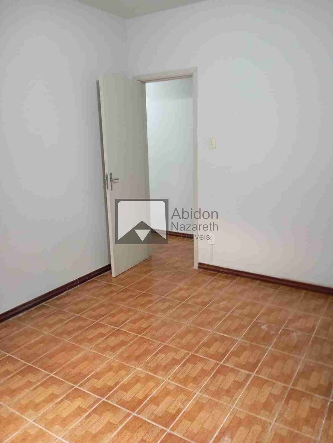 Apartamento à venda com 2 quartos, 80m² - Foto 19