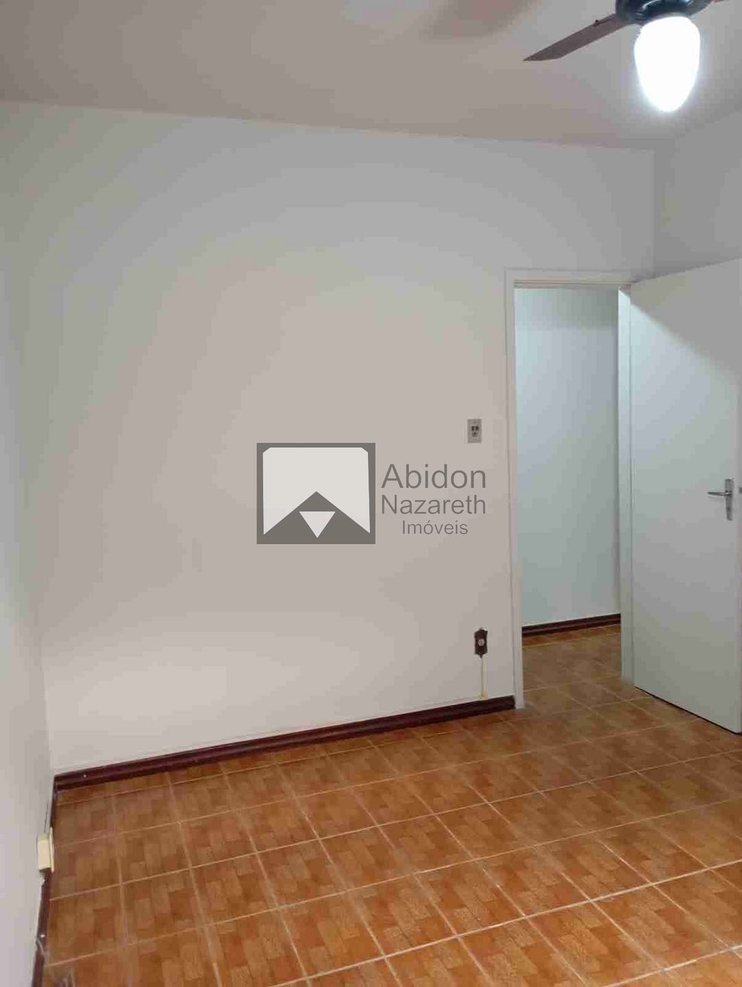Apartamento à venda com 2 quartos, 80m² - Foto 18