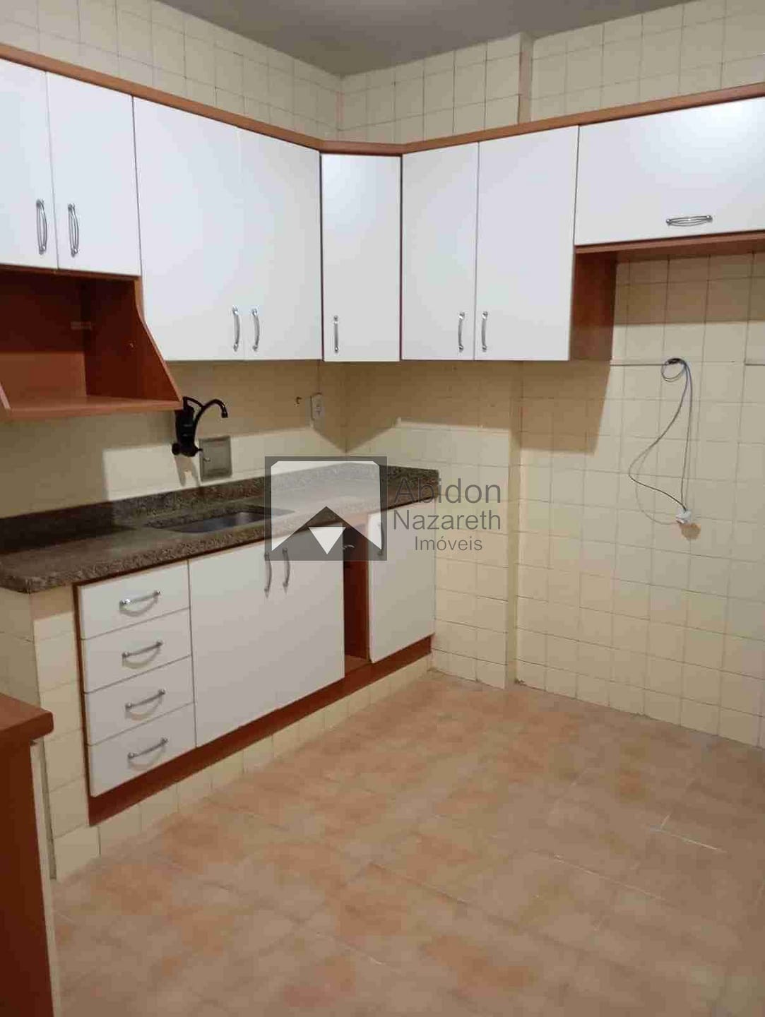 Apartamento à venda com 2 quartos, 80m² - Foto 4