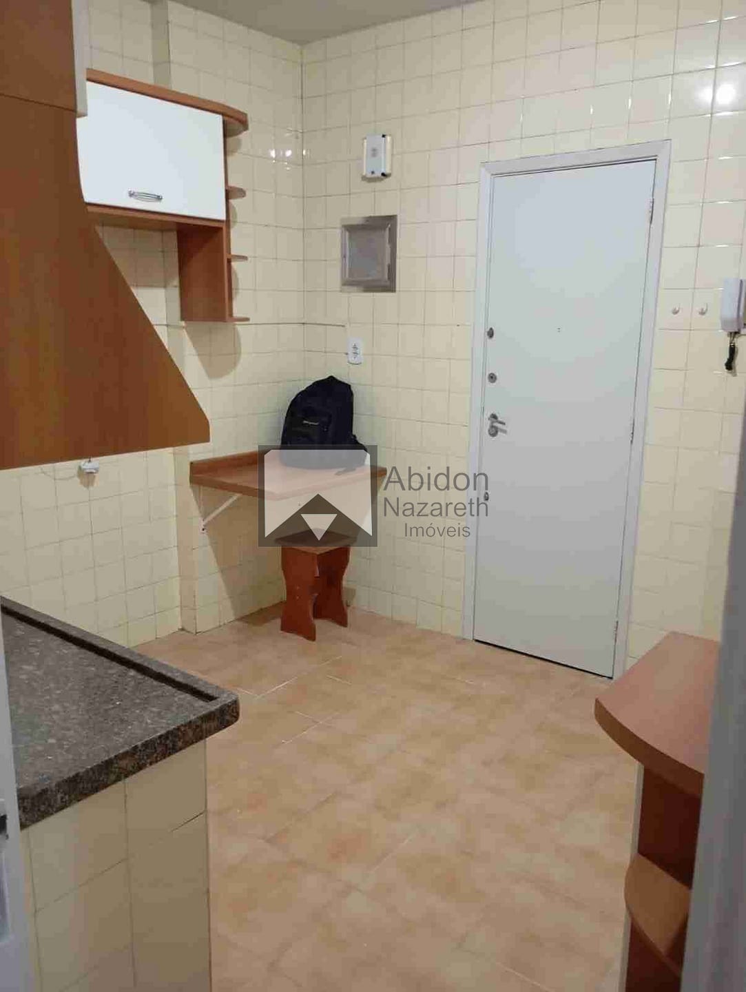 Apartamento à venda com 2 quartos, 80m² - Foto 7