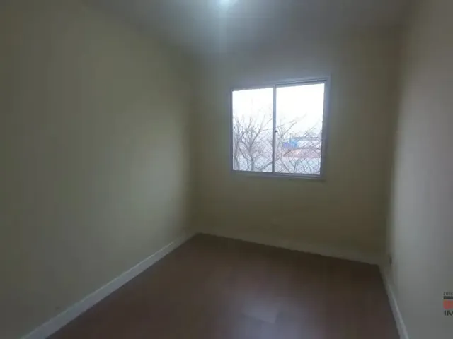 Apartamento 3 quartos e 1 banheiro, para alugar, no bairro Cajuru em Curitiba