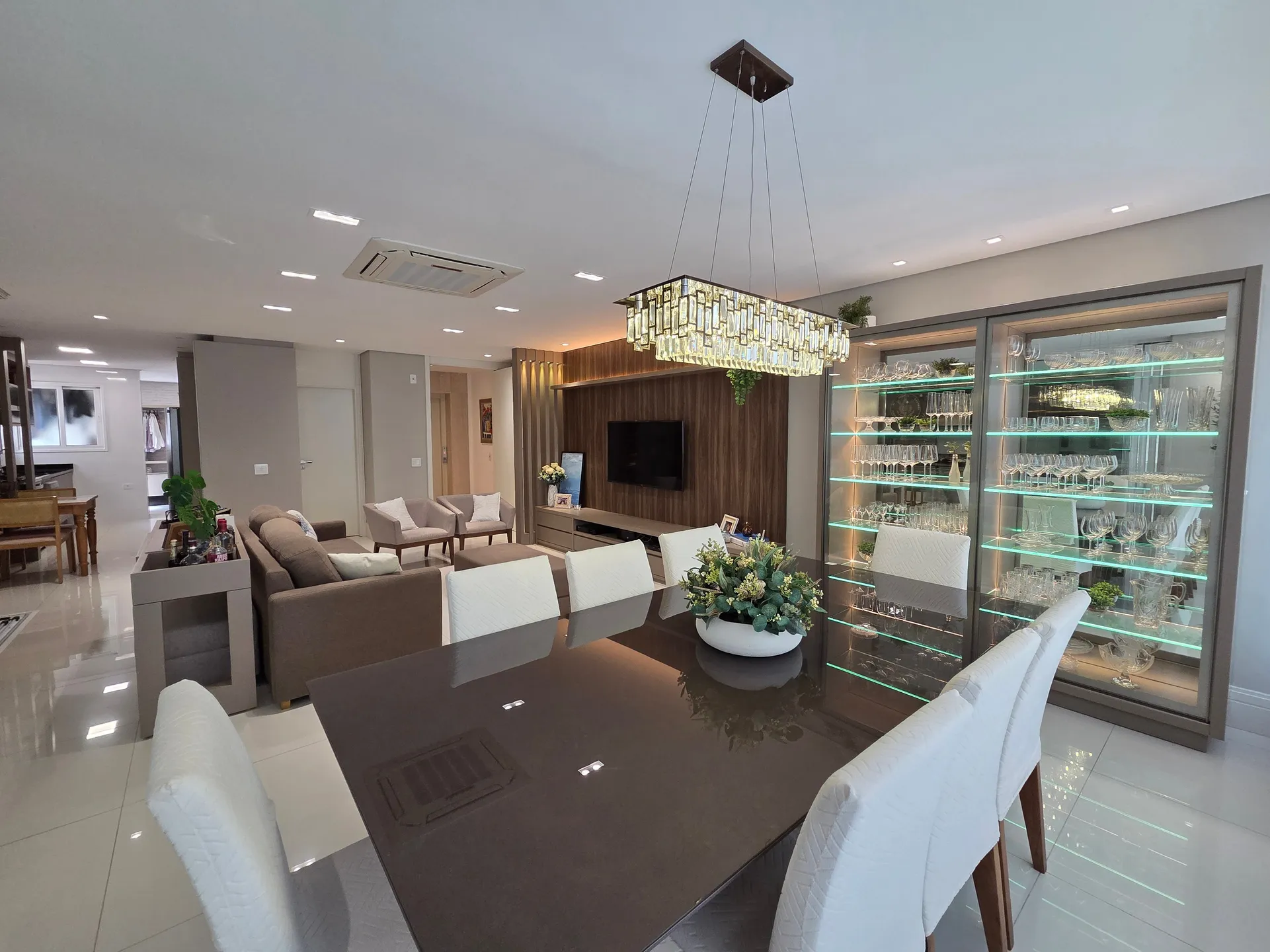 Apartamento, 4 quartos, 214 m² - Foto 9
