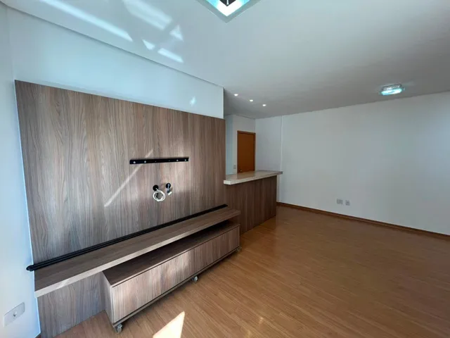 Apartamento 3 quartos e 2 banheiros, à venda, no bairro Gleba Palhano em Londrina