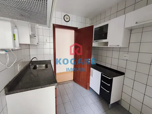 Apartamento 3 quartos e 2 banheiros, à venda ou para alugar, no bairro Vila Ema em São José dos Campos