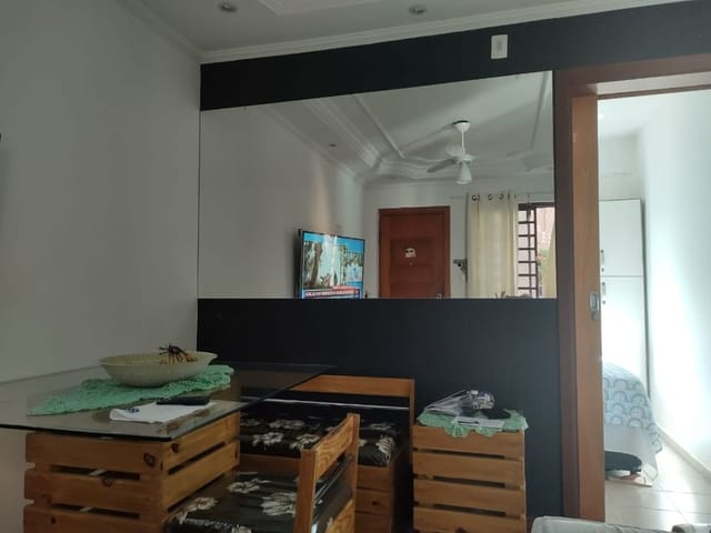 Foto do Apartamento - Apartamento com 2 dormitórios, 50 m² - venda por R$ 220.000,00 ou aluguel por R$ 1.350/mês - Parque Laguna - Taboão da Serra/SP | Pitale Imóveis Ltda.