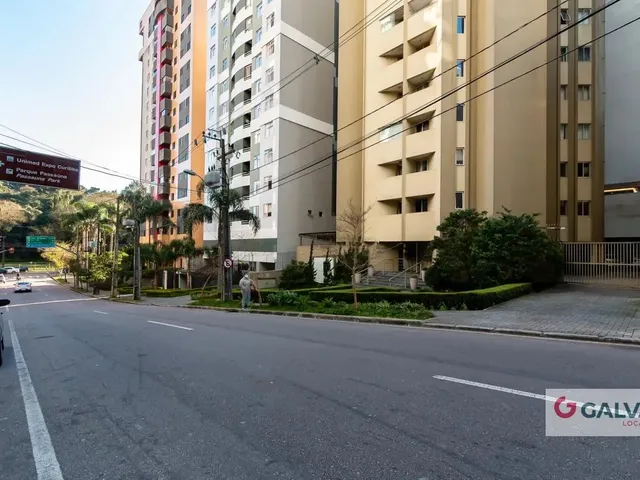 Apartamento para alugar, no bairro Bigorrilho em Curitiba