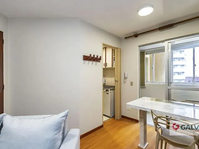 Apartamento para alugar, no bairro Bigorrilho em Curitiba