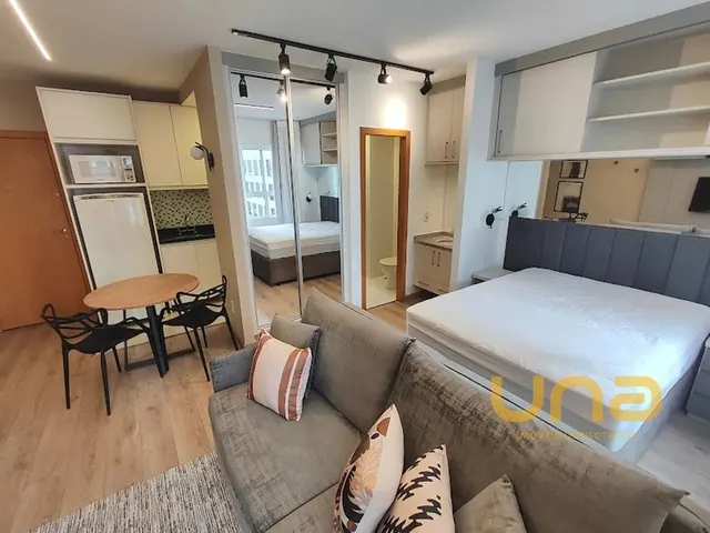 Apartamento 1 quarto e 1 banheiro, para alugar, no bairro CENTRO em Curitiba