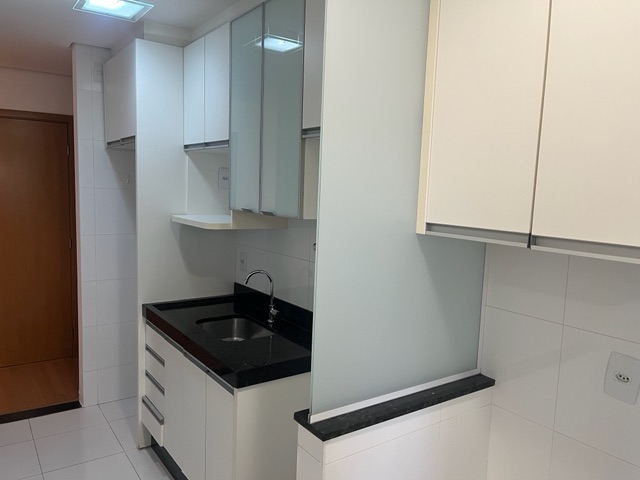 Apartamento com 105m² 2 quartos e 2 banheiros, para alugar, no bairro Gleba Palhano em Londrina