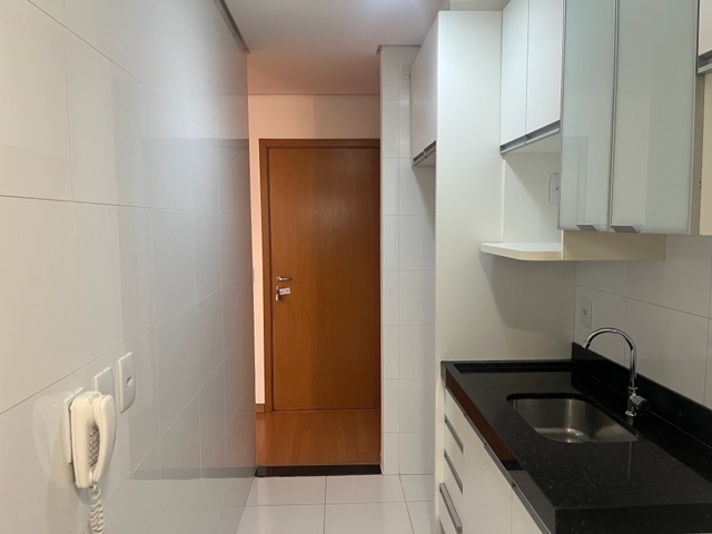 Apartamento com 105m² 2 quartos e 2 banheiros, para alugar, no bairro Gleba Palhano em Londrina